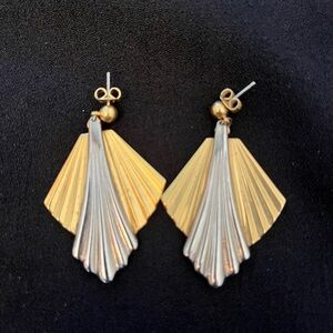 Vintage 1980s Avon Gold and Silver Fan Earrings